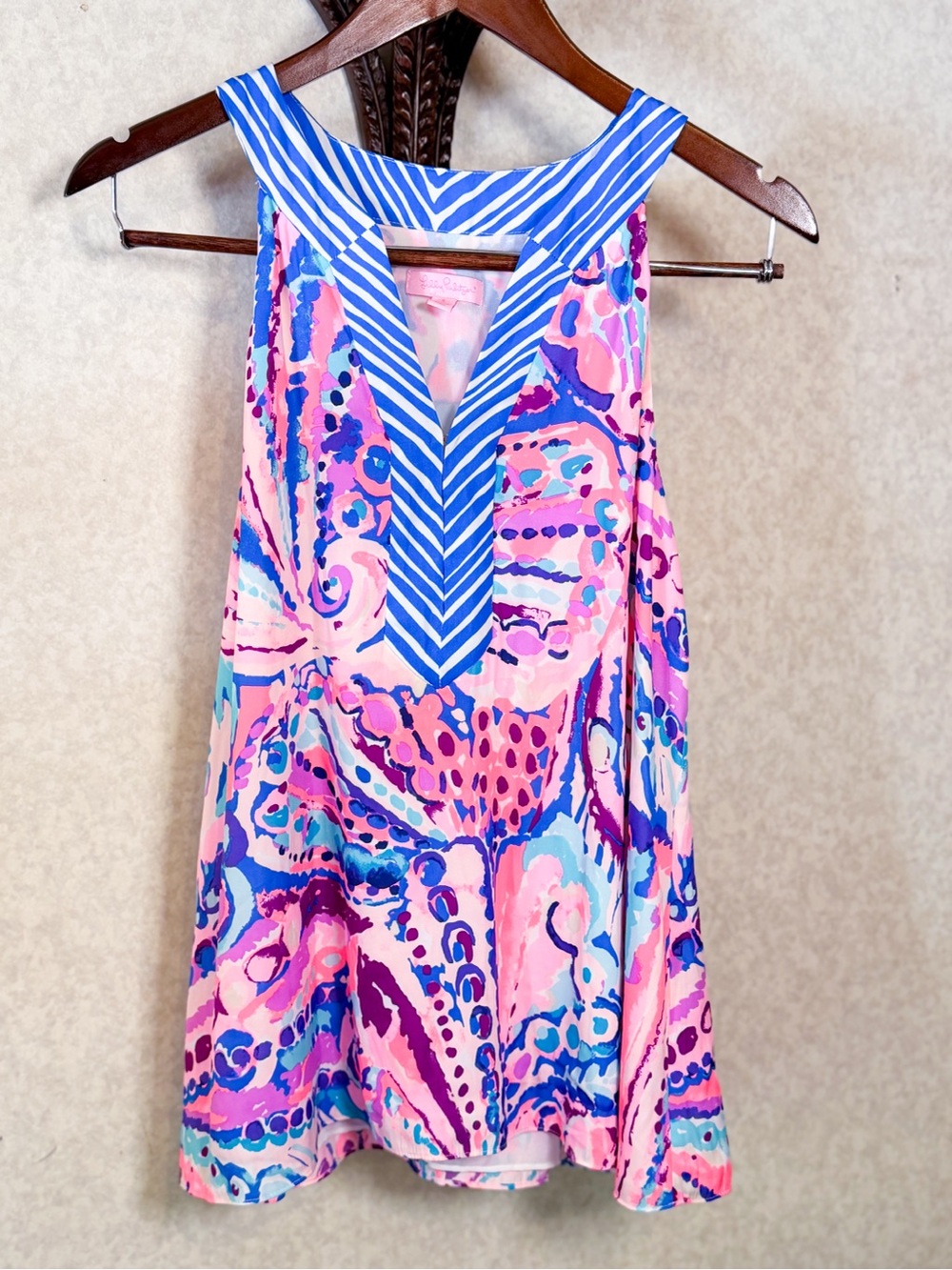 Lilly Pulitzer Pink Blue Abstract Print Sleeveless Top Striped V Neck S EUC - Picture 2 of 7